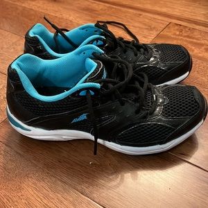 Avia sneakers